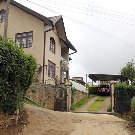Perera Homestay Nuwara Eliya Zewnętrze zdjęcie