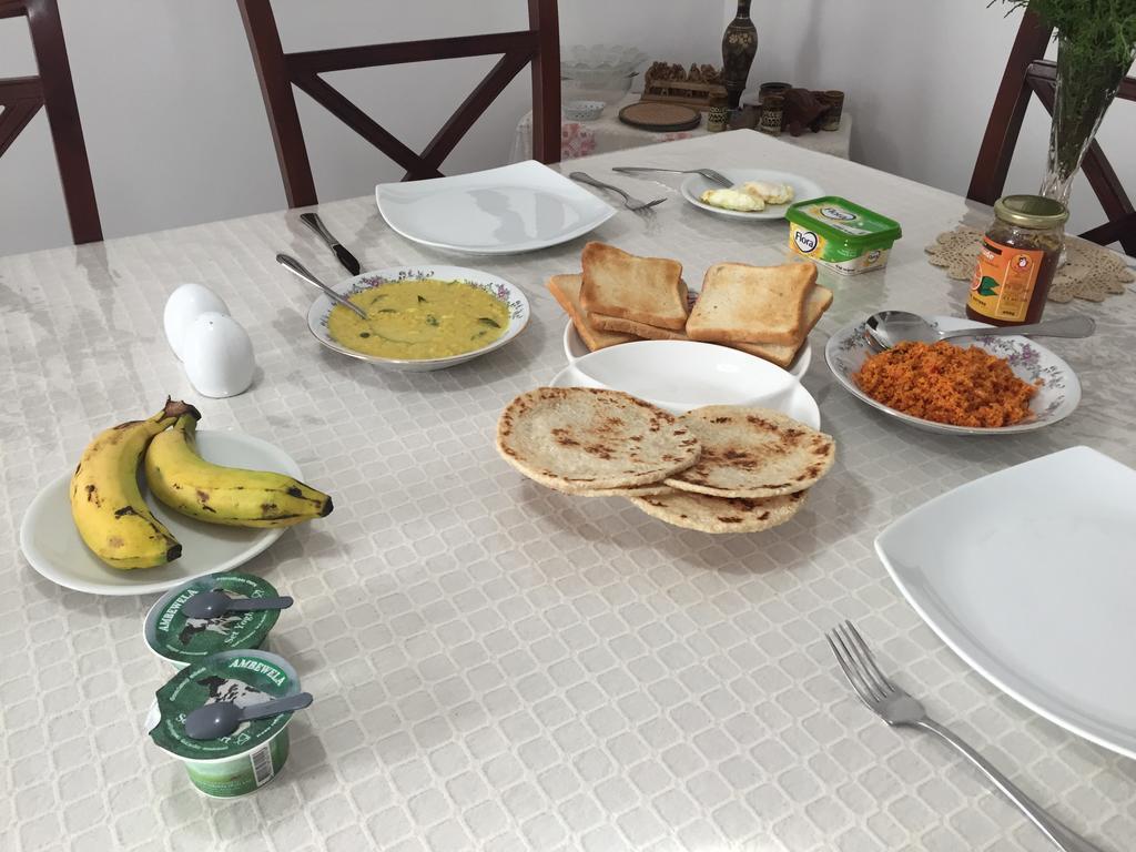 Perera Homestay Nuwara Eliya Zewnętrze zdjęcie