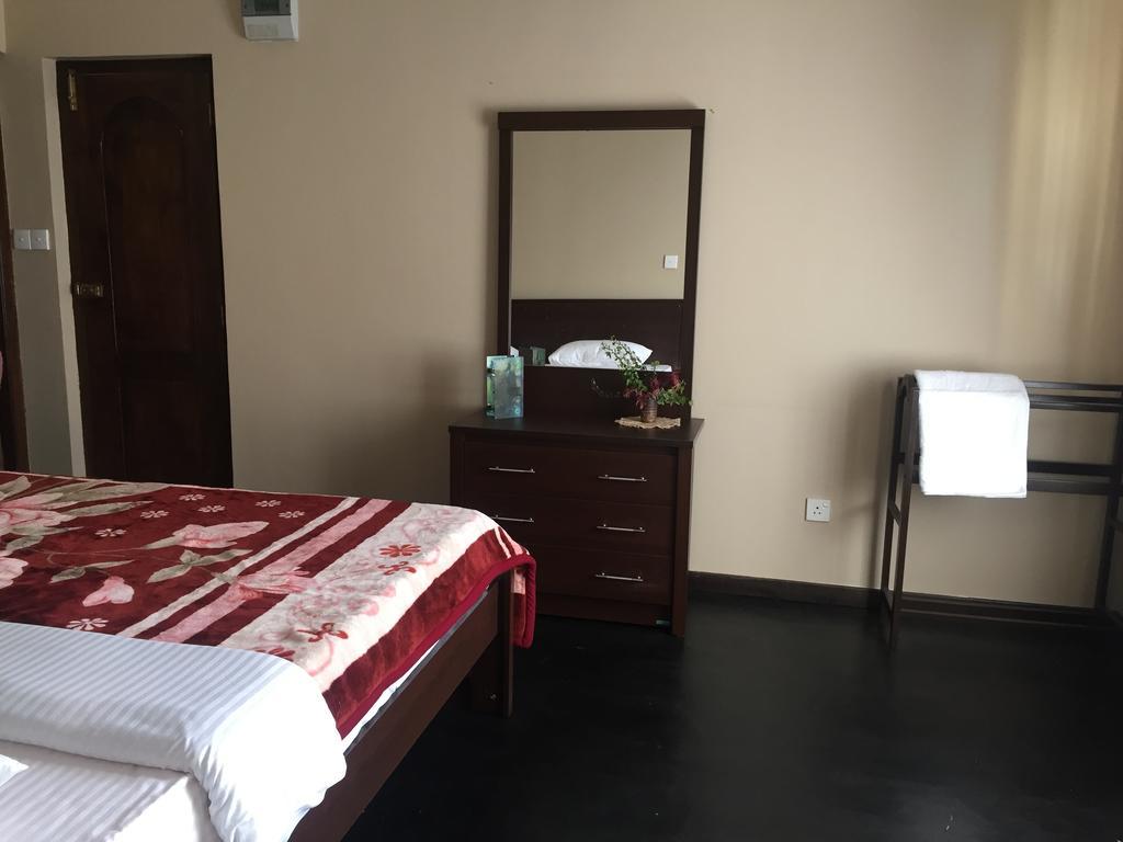 Perera Homestay Nuwara Eliya Zewnętrze zdjęcie