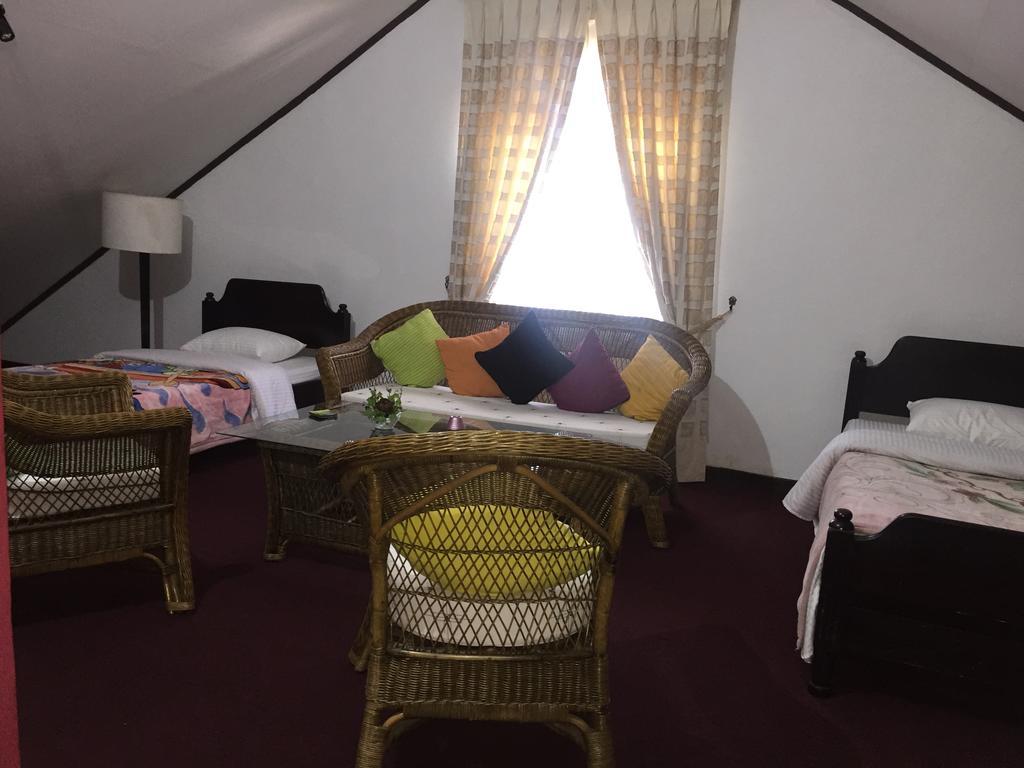 Perera Homestay Nuwara Eliya Zewnętrze zdjęcie